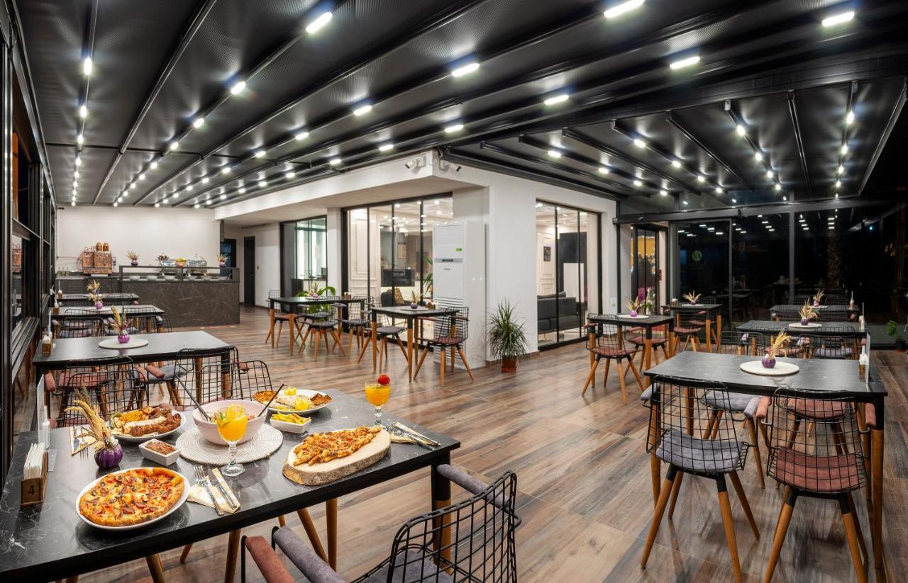 The Nova Hotel 얄로바 외부 사진