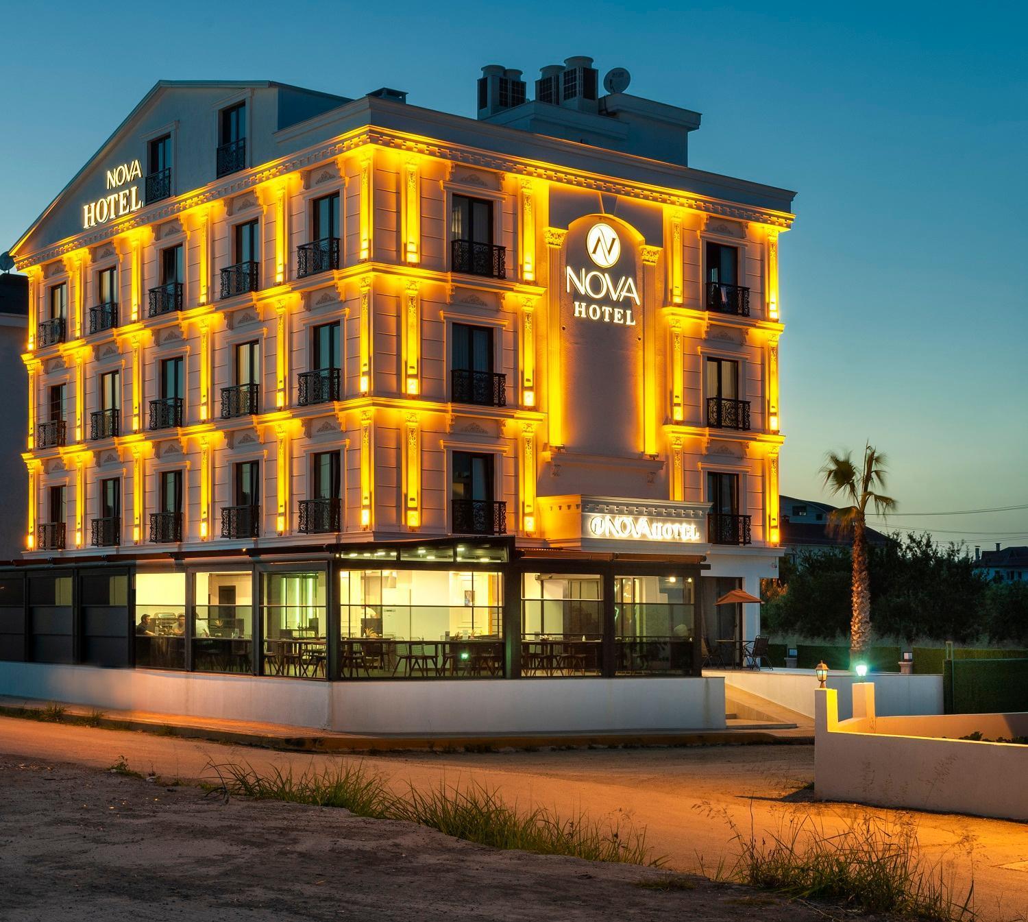 The Nova Hotel 얄로바 외부 사진