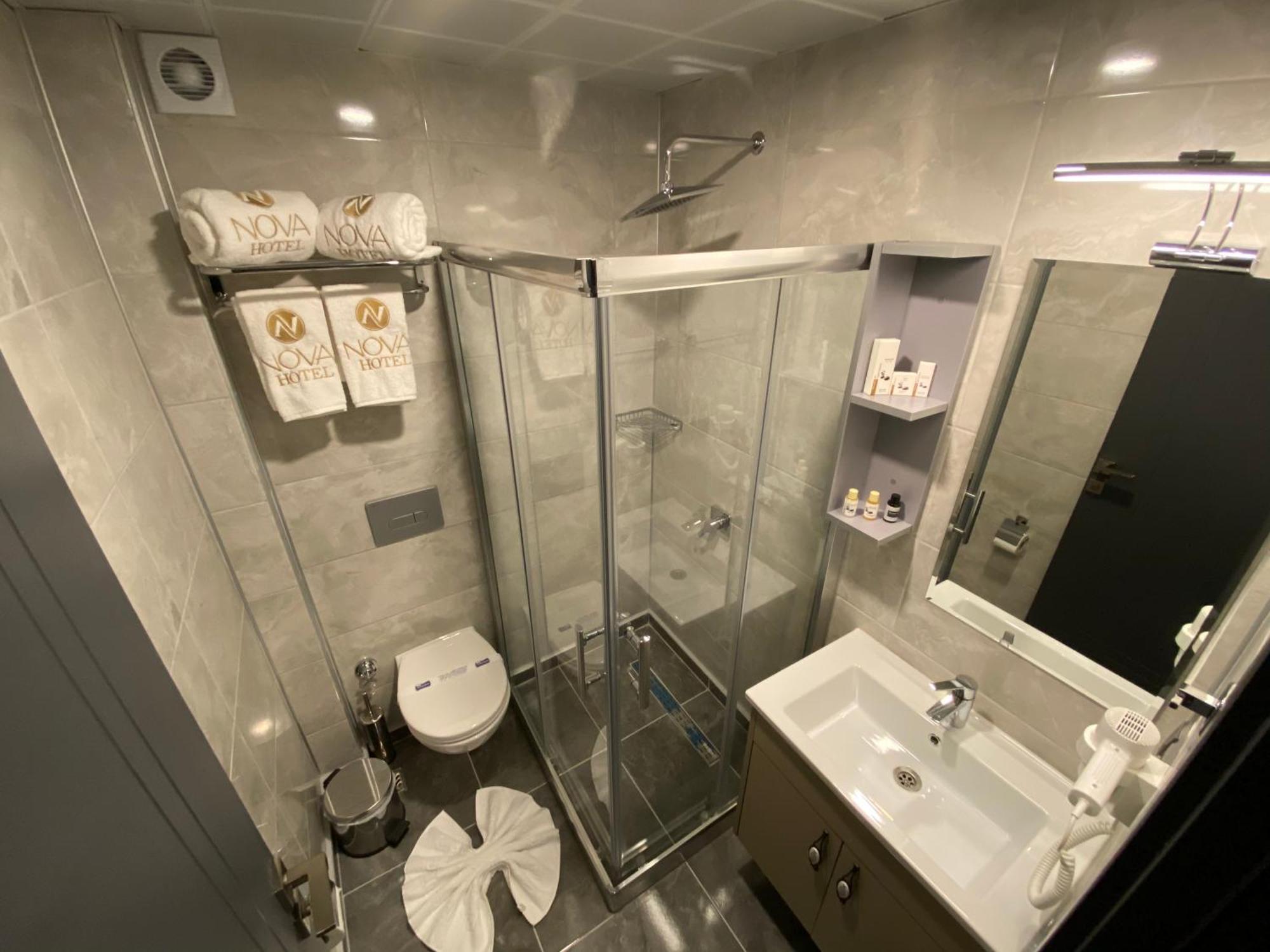 The Nova Hotel 얄로바 객실 사진
